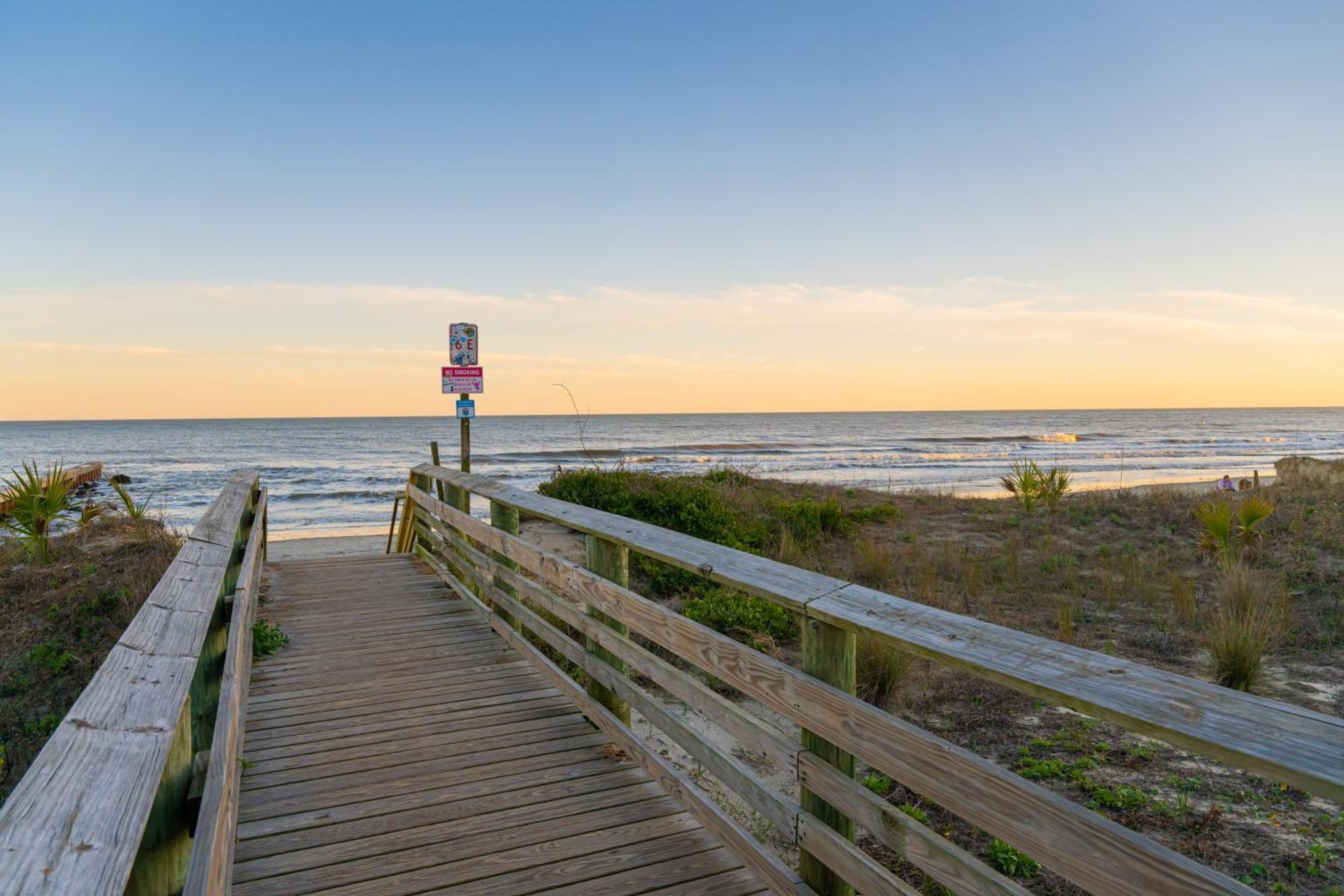 Sea Urchin Folly Beach Exterior foto